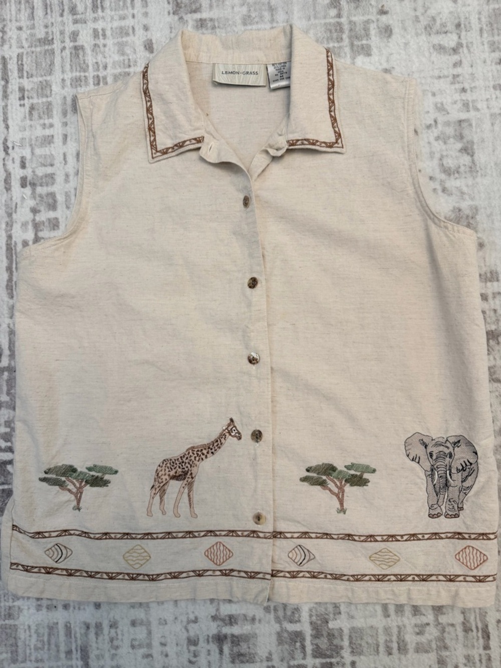Lemon Grass Linen Blend Sleeveless Embroidered Safari Vest Top Size M
